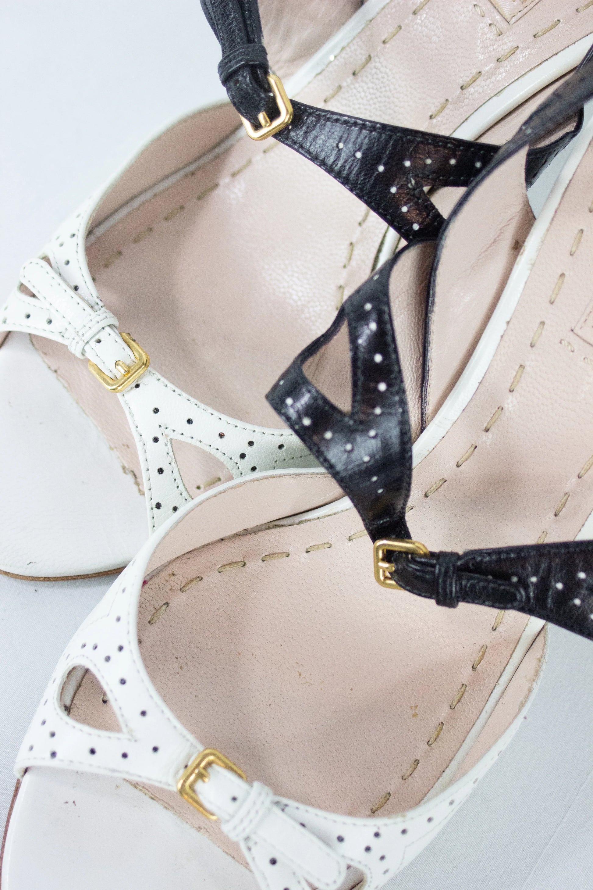 Black and white decorated sandal SS2011 - MALISTO