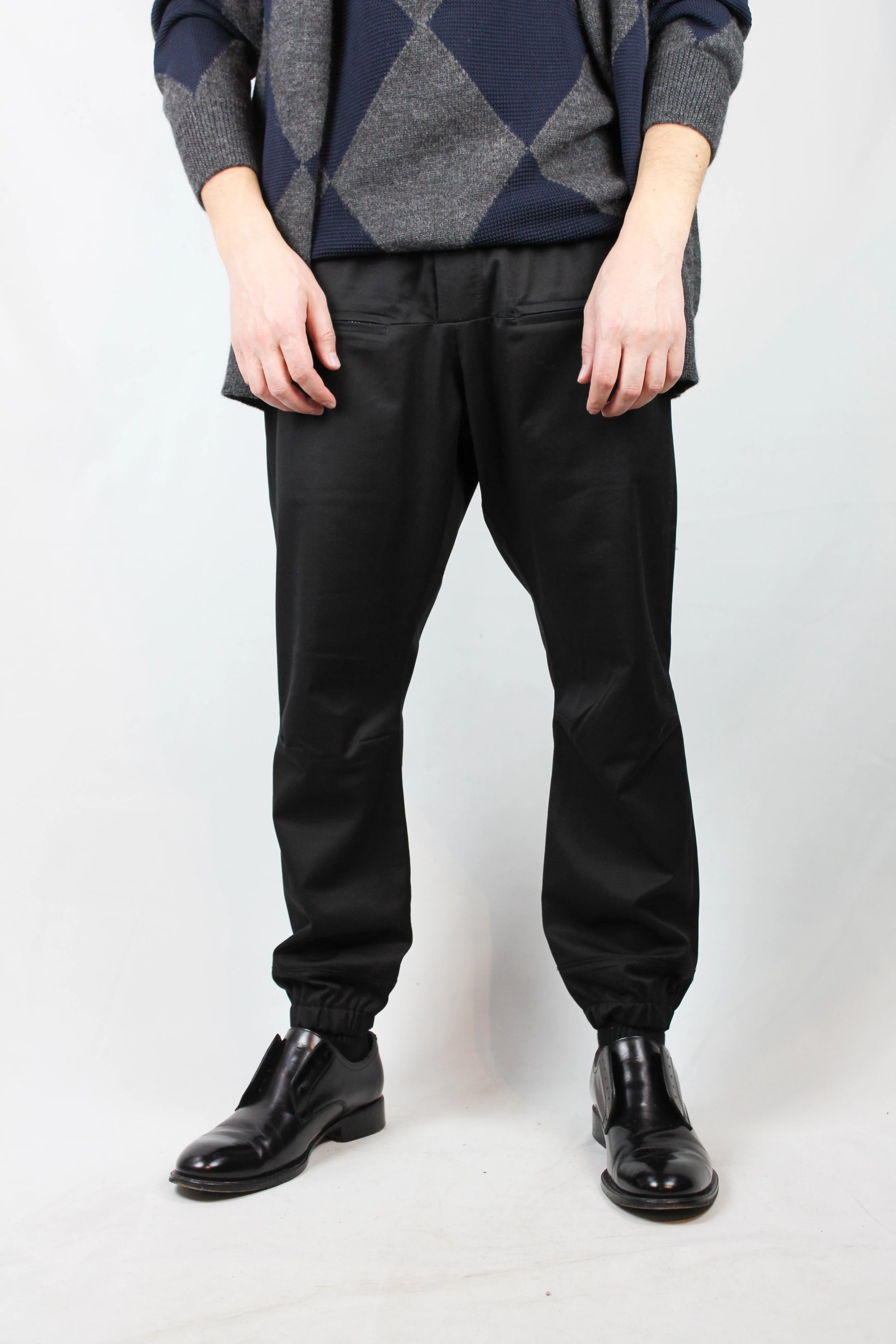 Black Jogger Trousers with Elastic Waist and Cuffs FW2007