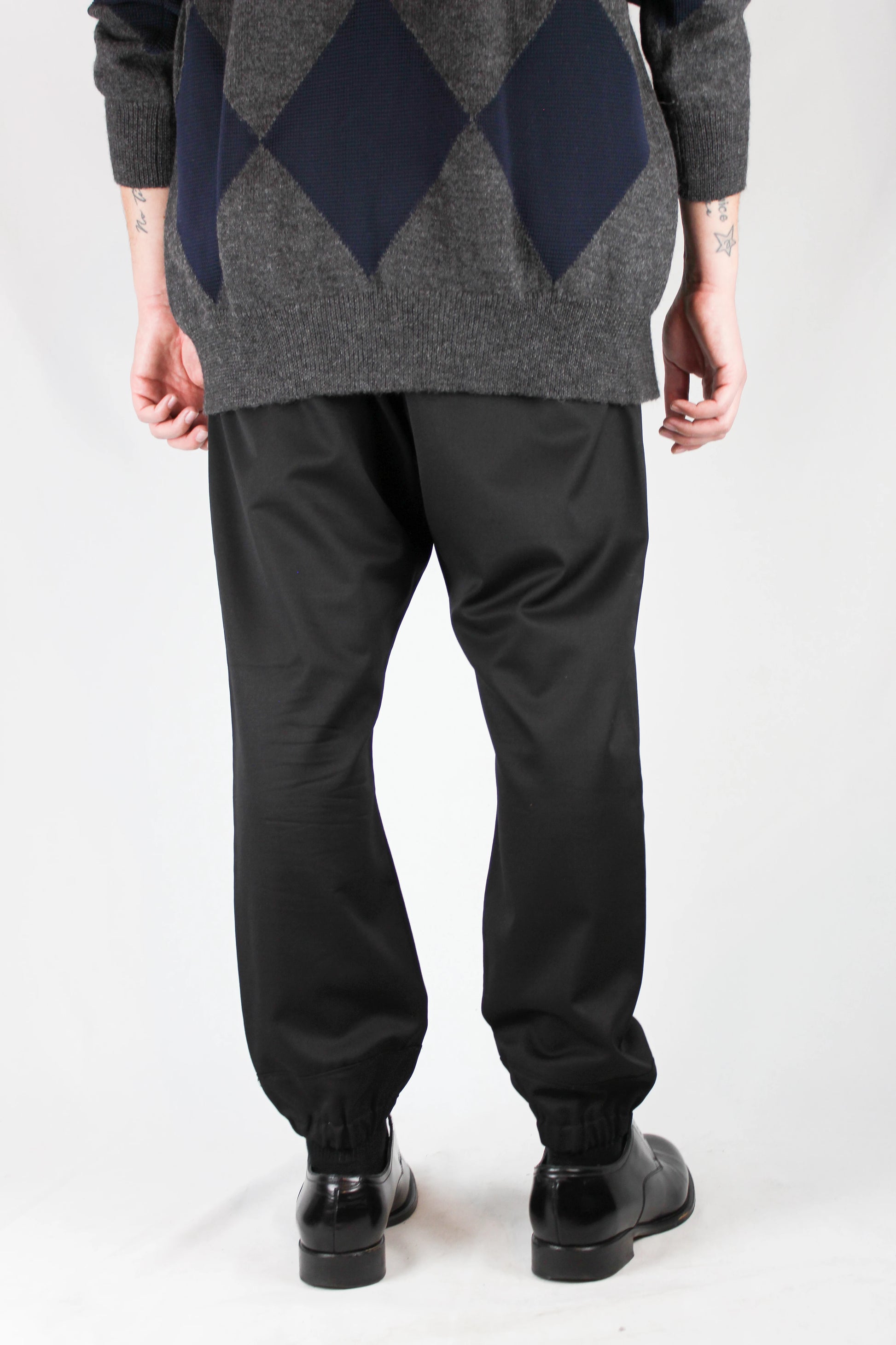 Black Jogger Trousers with Elastic Waist and Cuffs FW2007