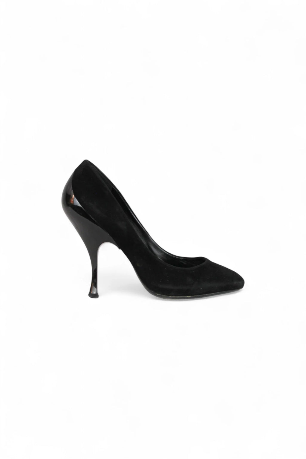 Black Suede Pumps with Glossy Heel