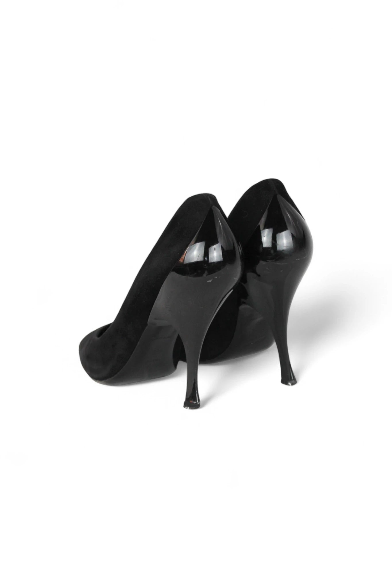 Black Suede Pumps with Glossy Heel