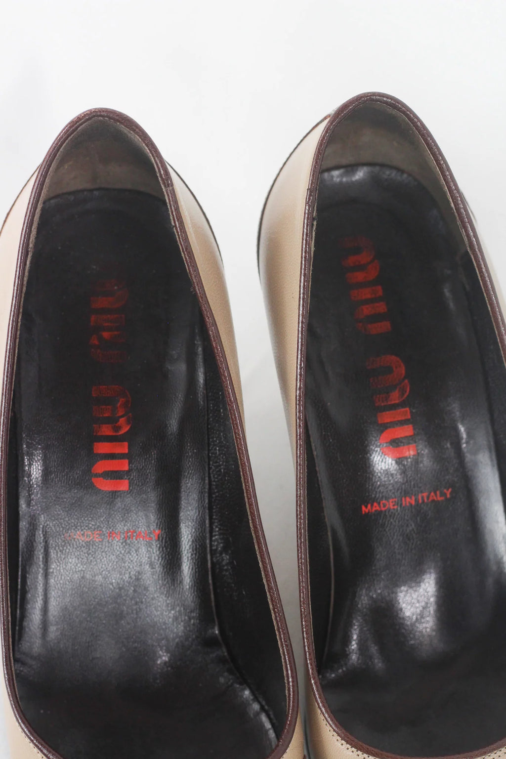 Two-Tone Leather Kitten Heel Pumps