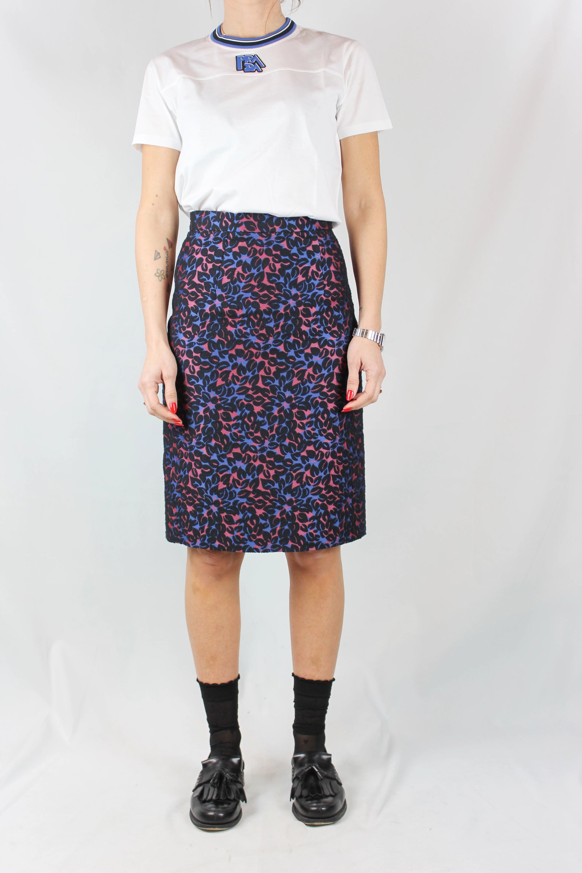 Floral patterned knee-length pencil skirt SS2015