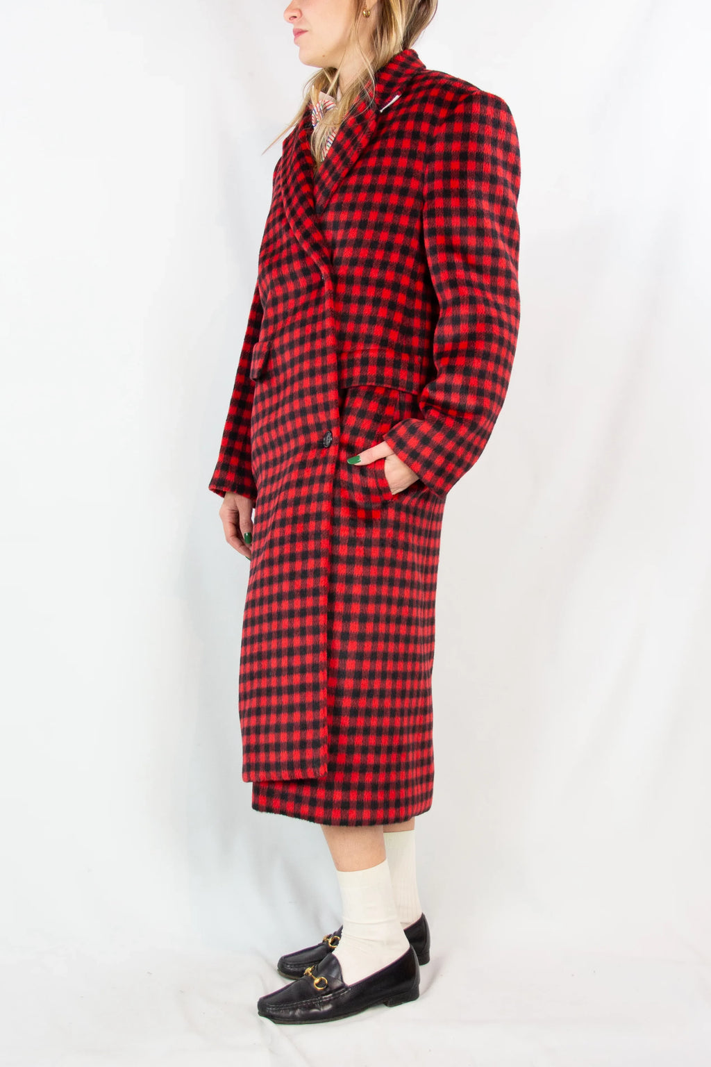 Black and Red Check Coat with Asymmetric Fastening Pre-fall2022