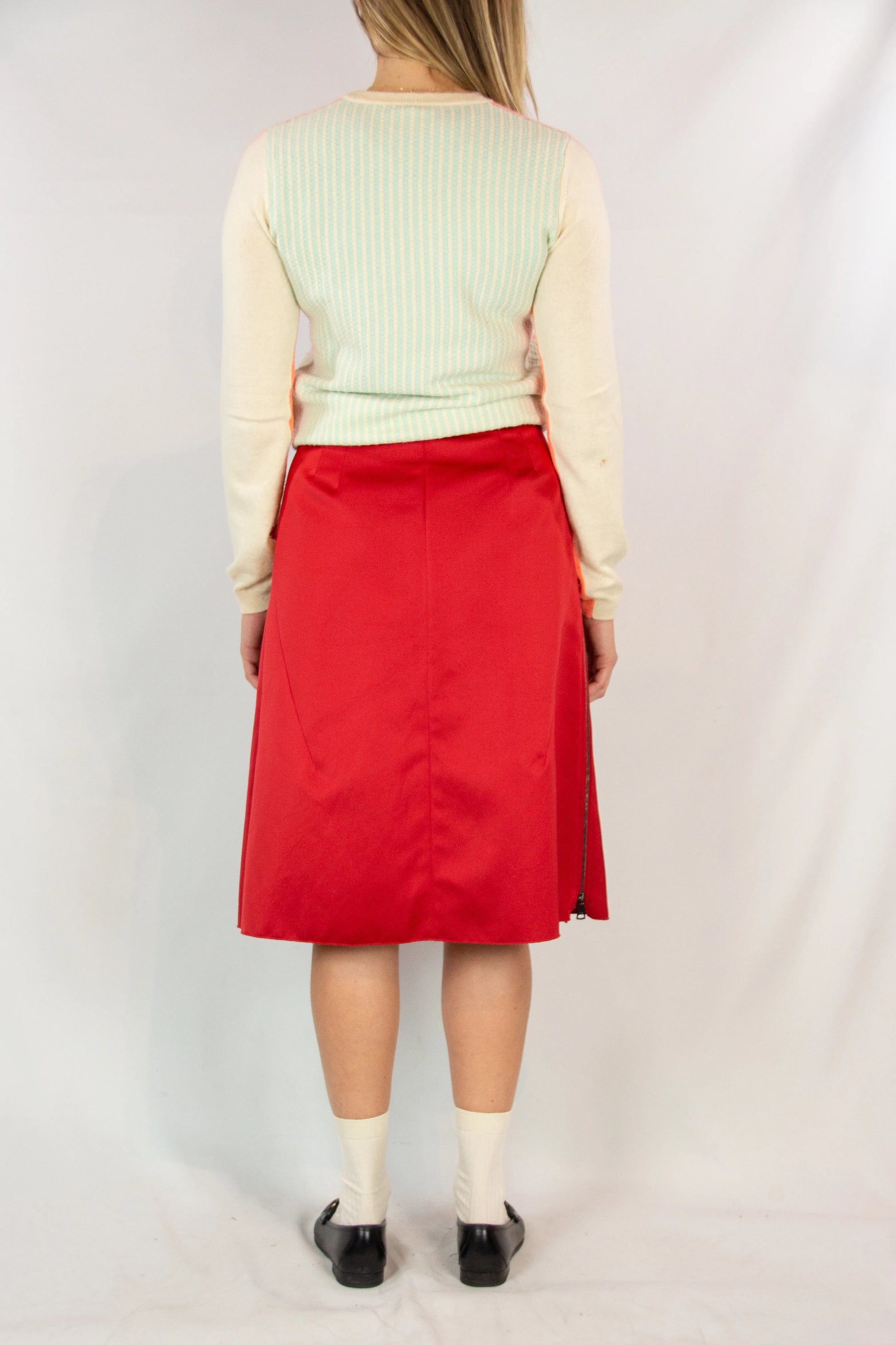 Red satin pleated midi skirt FW2019