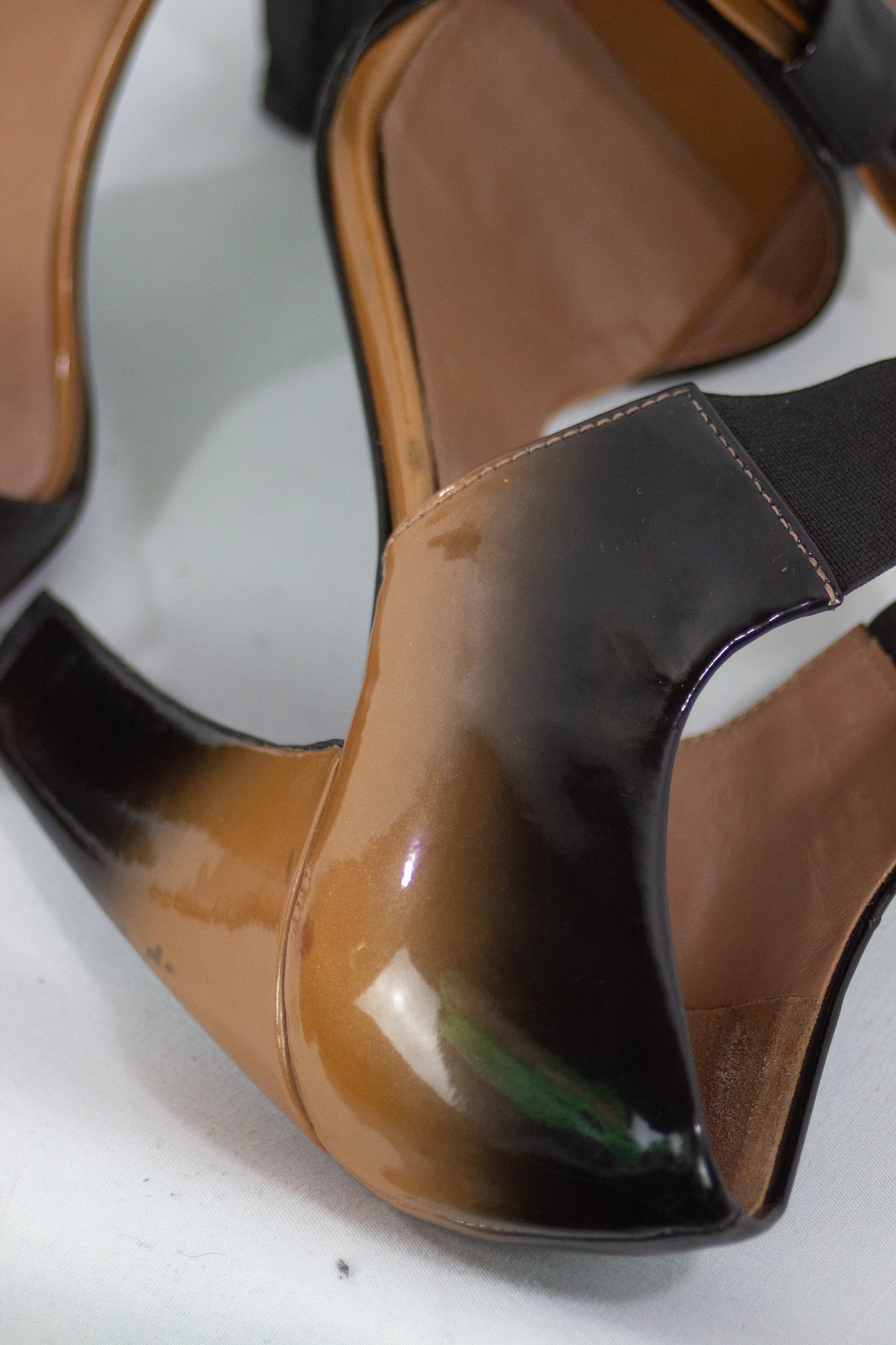 Patent ombre sandals FW2007