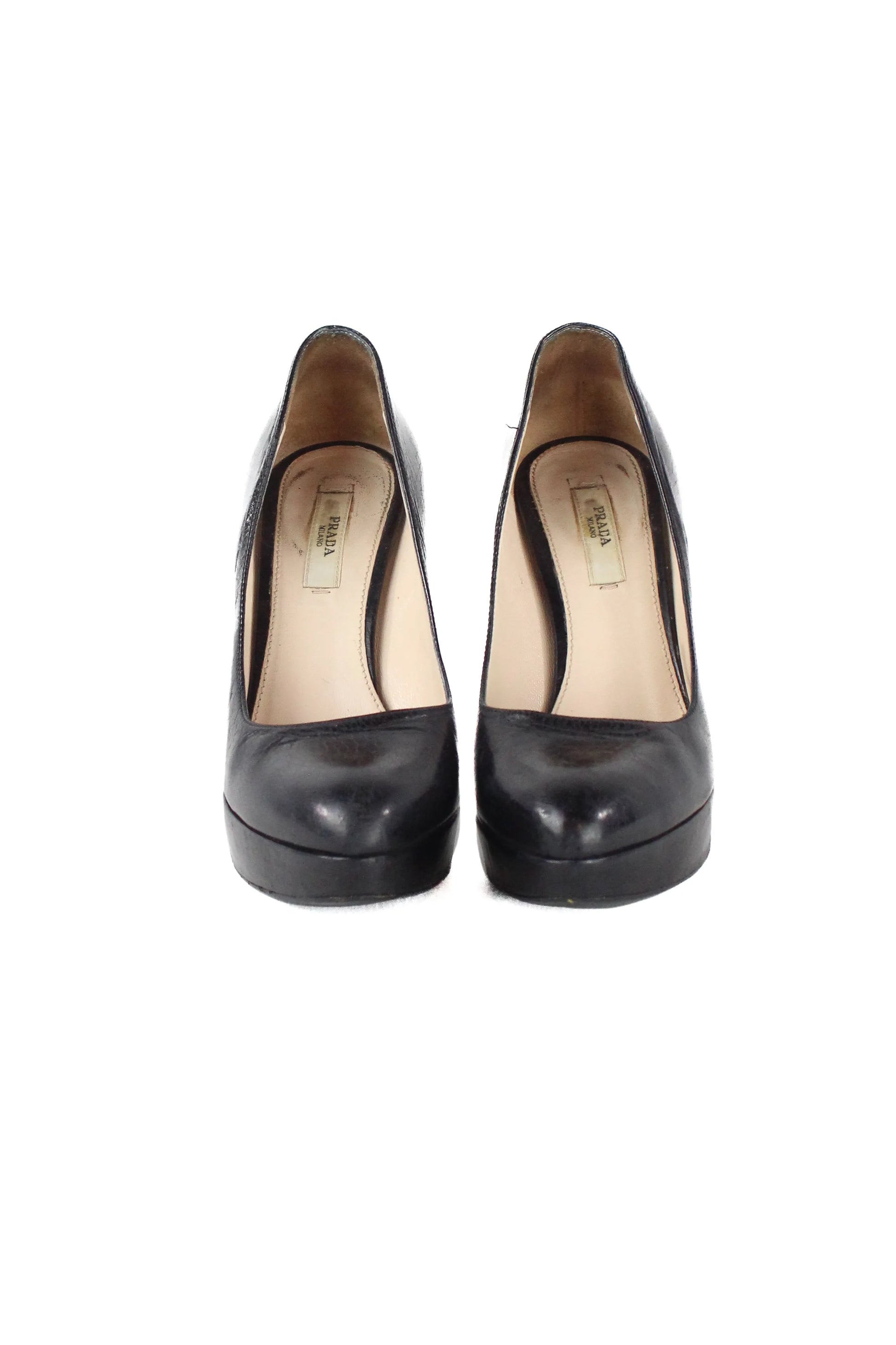 Round toe plateau pump