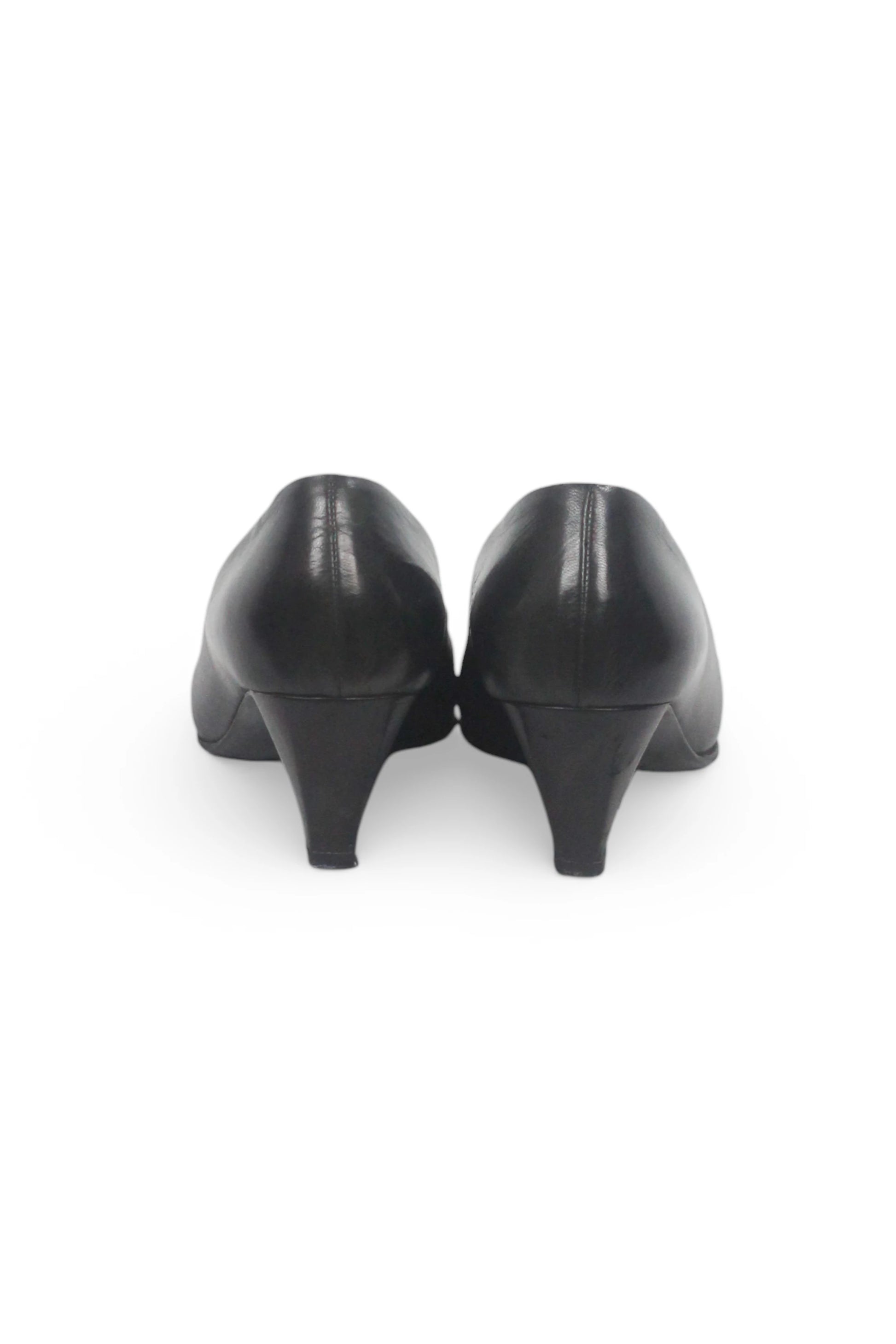 Black Lambskin Leather Pointed-Toe Décolleté Heels