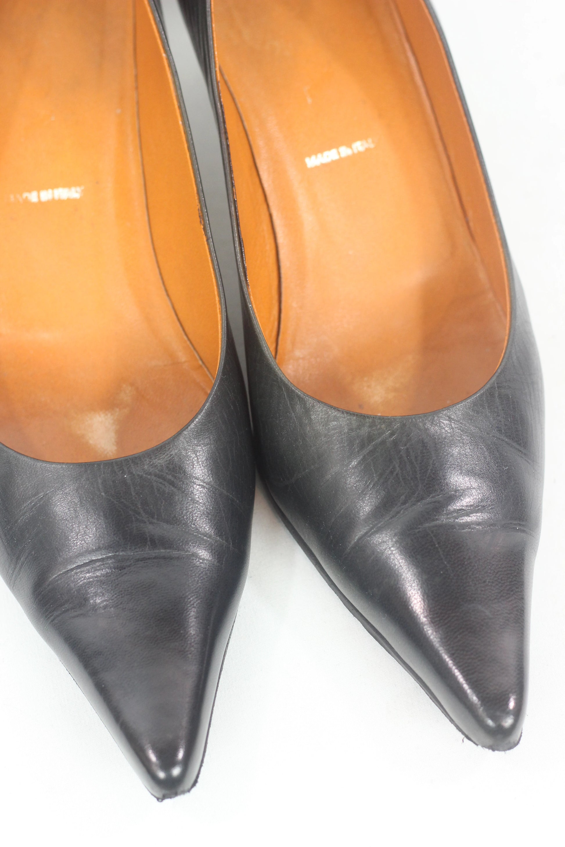 Black Lambskin Leather Pointed-Toe Décolleté Heels