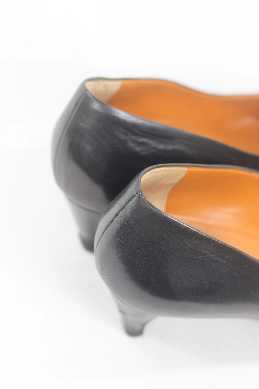Black Lambskin Leather Pointed-Toe Décolleté Heels