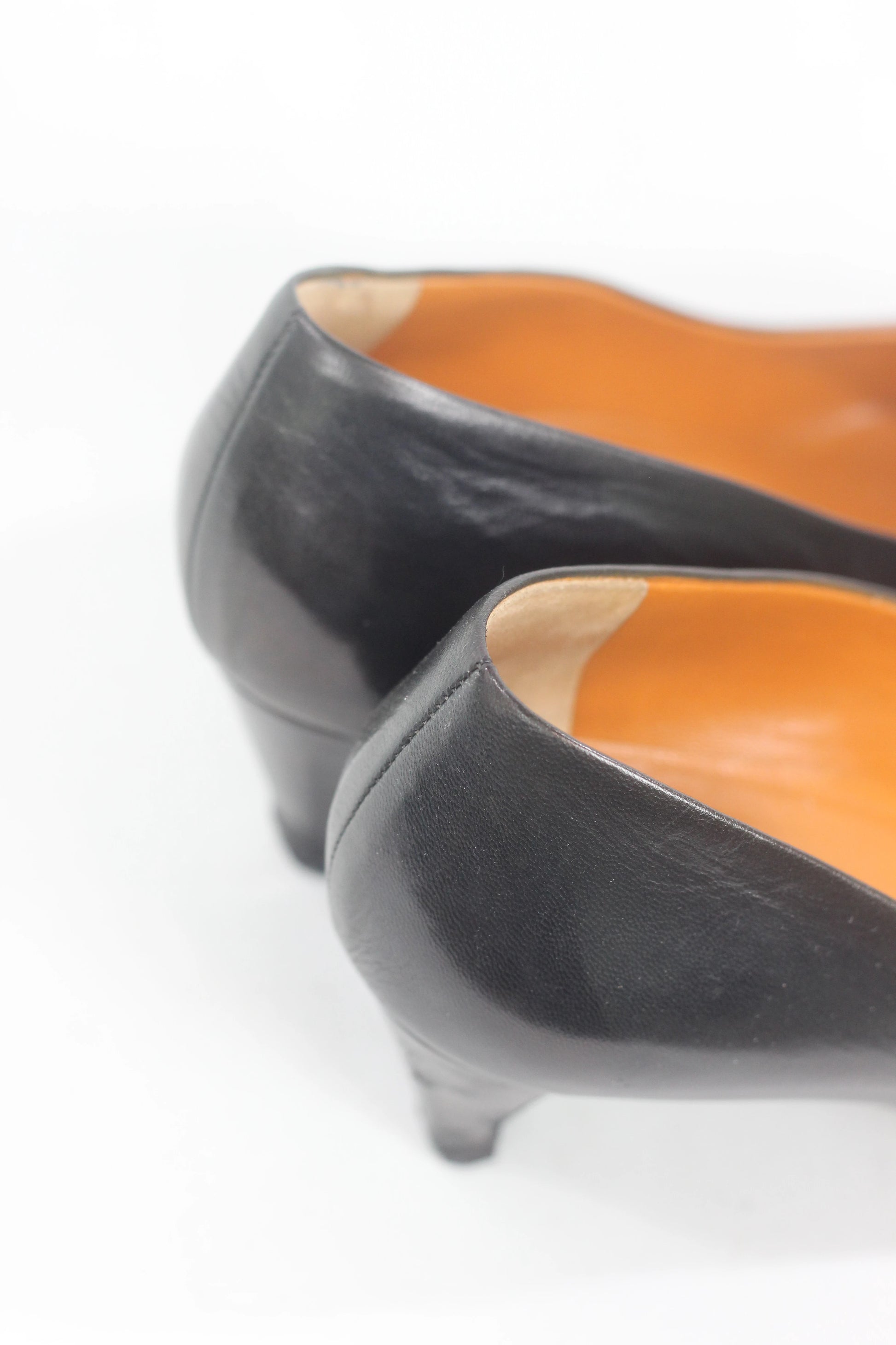 Black Lambskin Leather Pointed-Toe Décolleté Heels