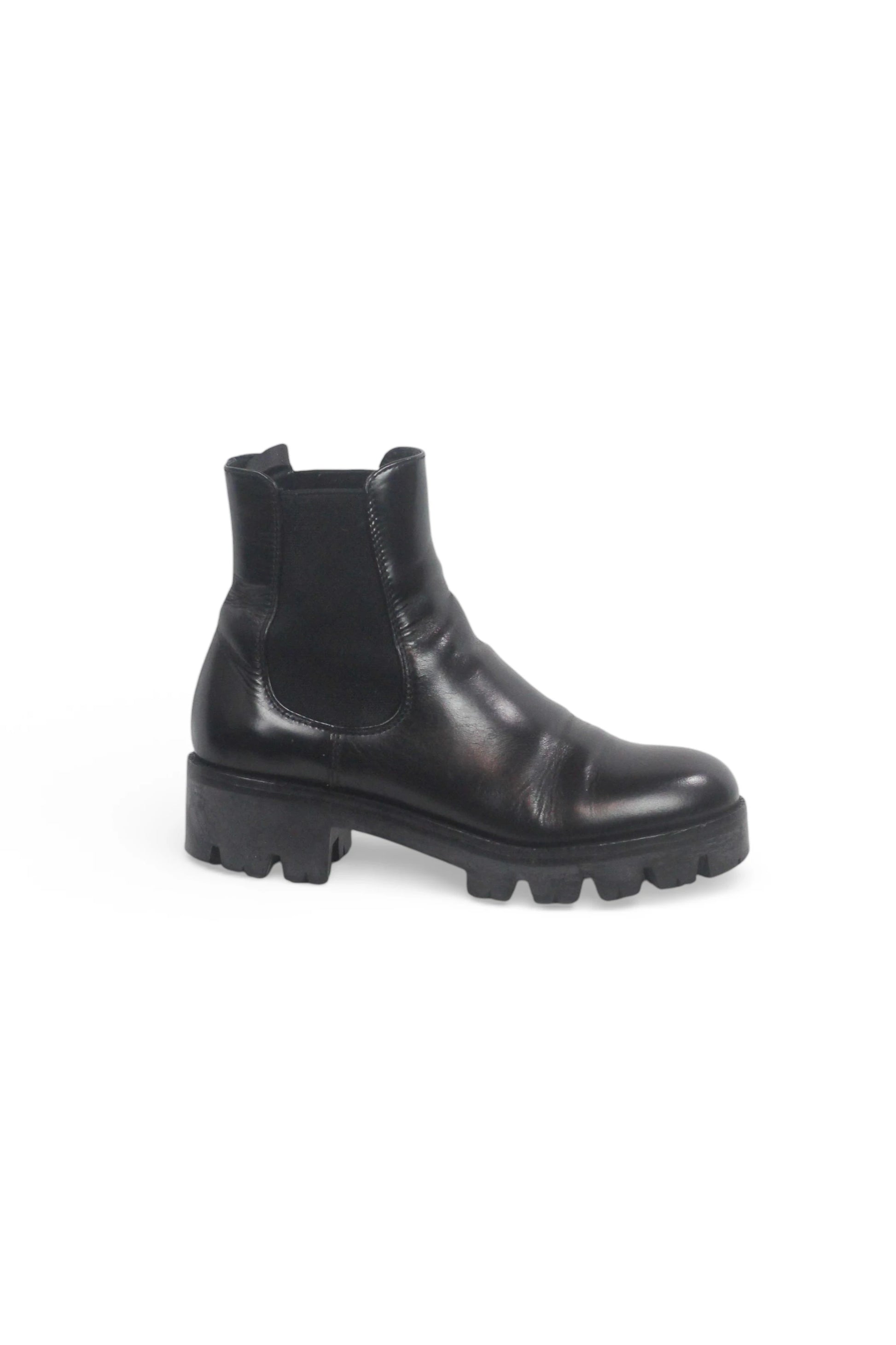Black Lambskin Chelsea Boots with Chunky Sole