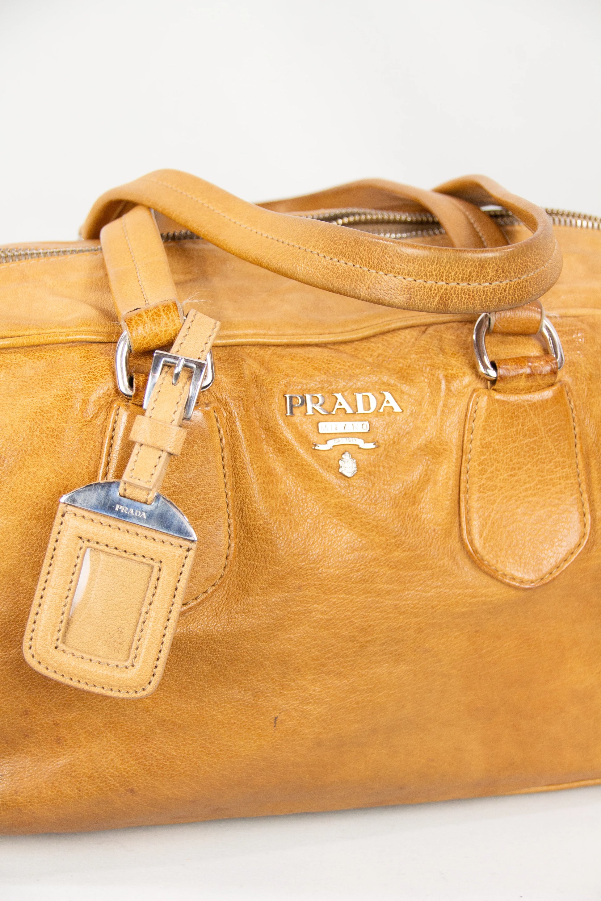 Tan bowling shoulder bag
