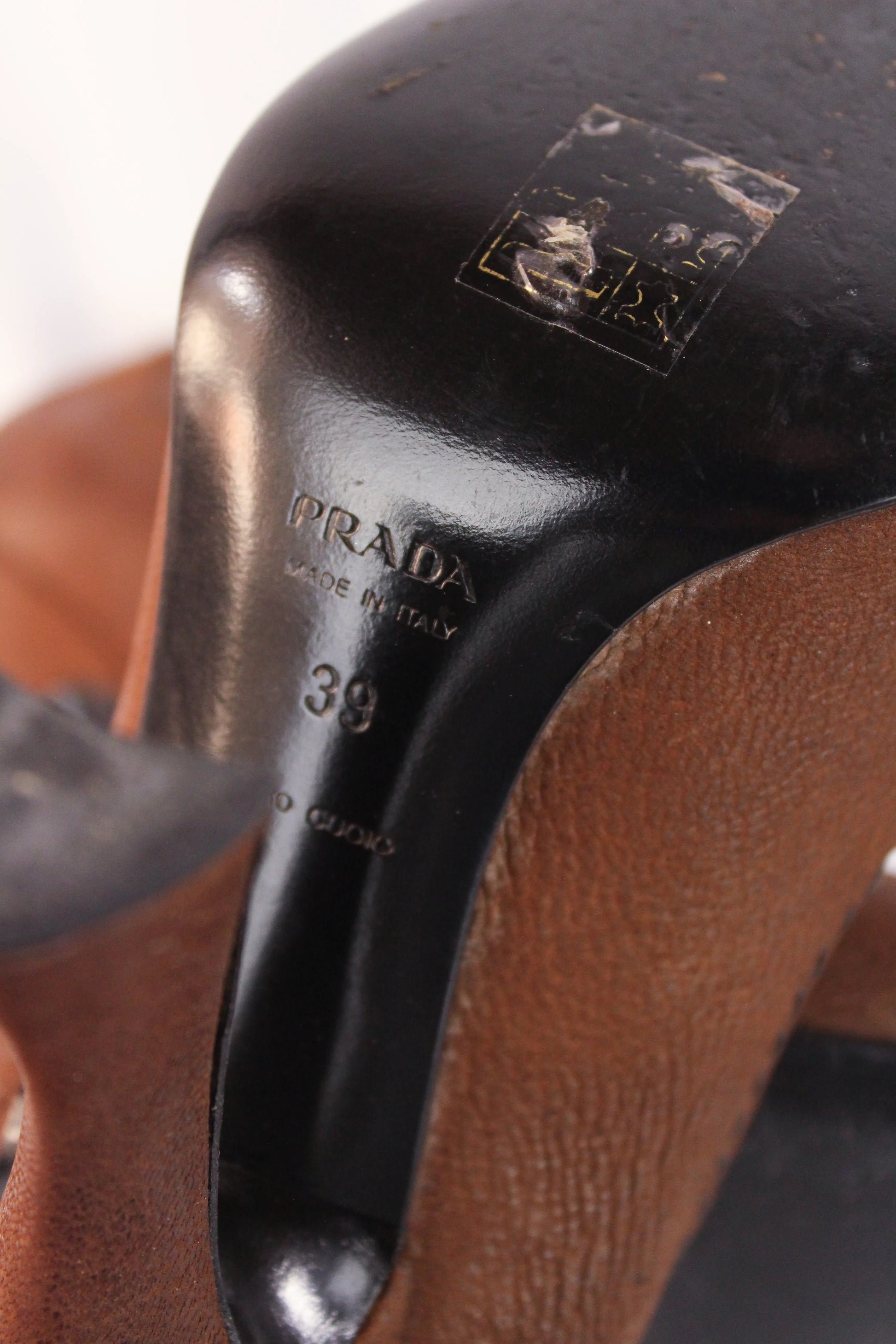Sagomated pumps FW2004