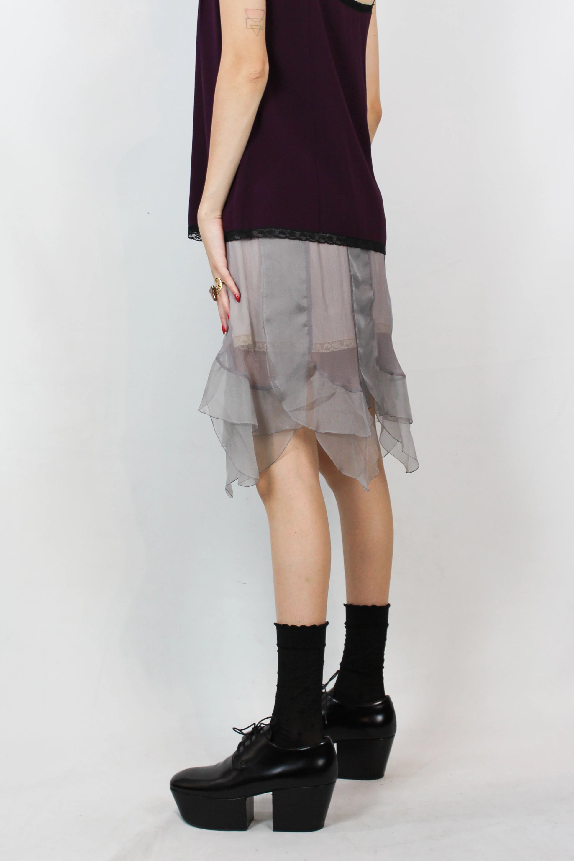 Silk chiffon skirt with lace trimmed underskirt Cruise2018