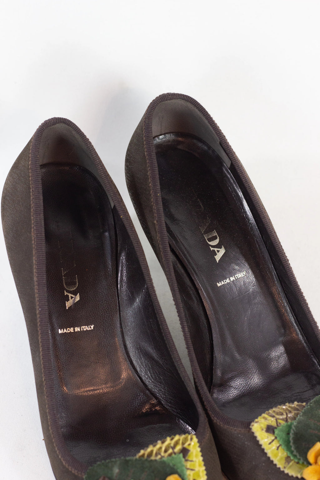 Brown Kitten Heel Pumps with Suede Floral Detail