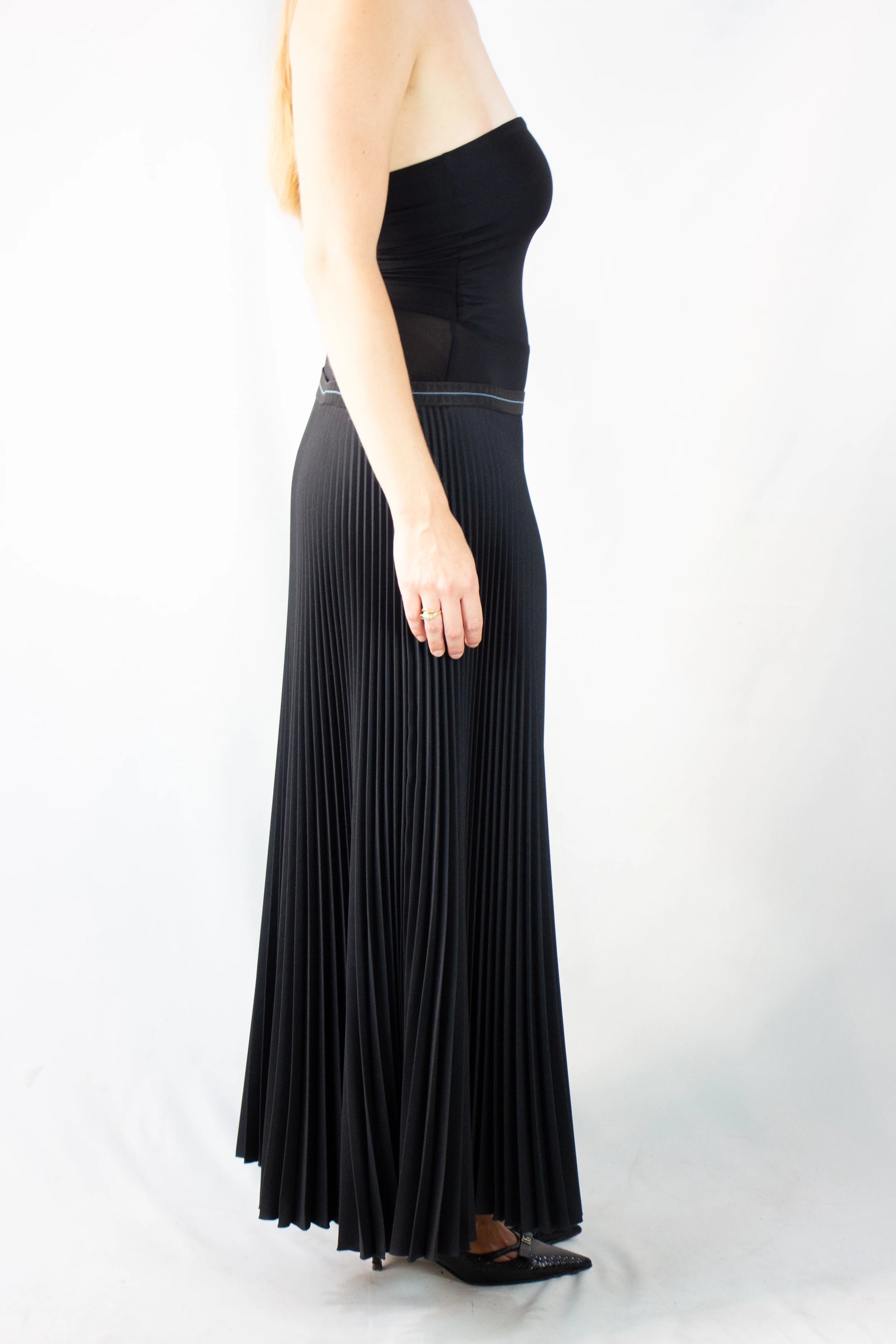 Pleated Midi Skirt with Elastic Waistband