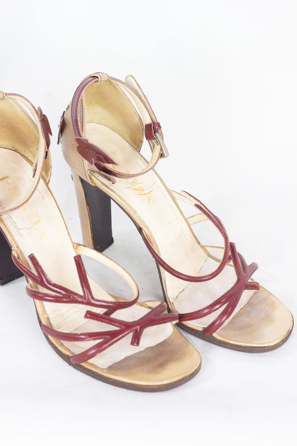 Cream Leather Sandals with Red Vine Decor SS1997