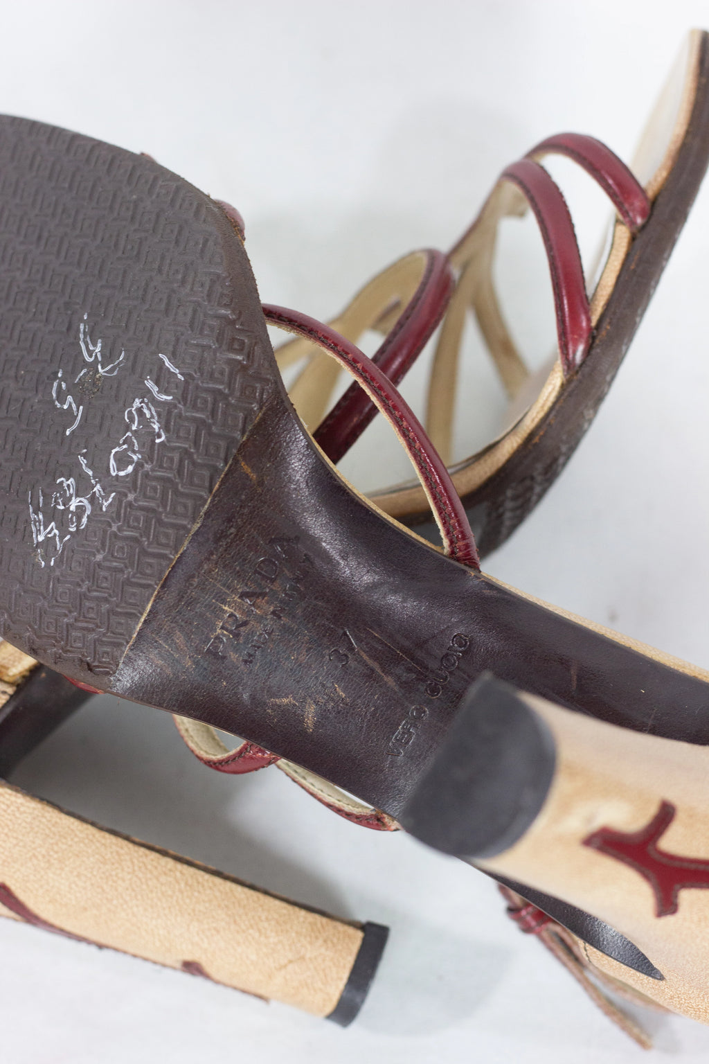 Cream Leather Sandals with Red Vine Decor SS1997