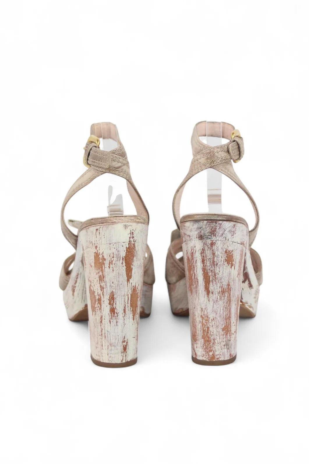 Platform sandals with shabby effect