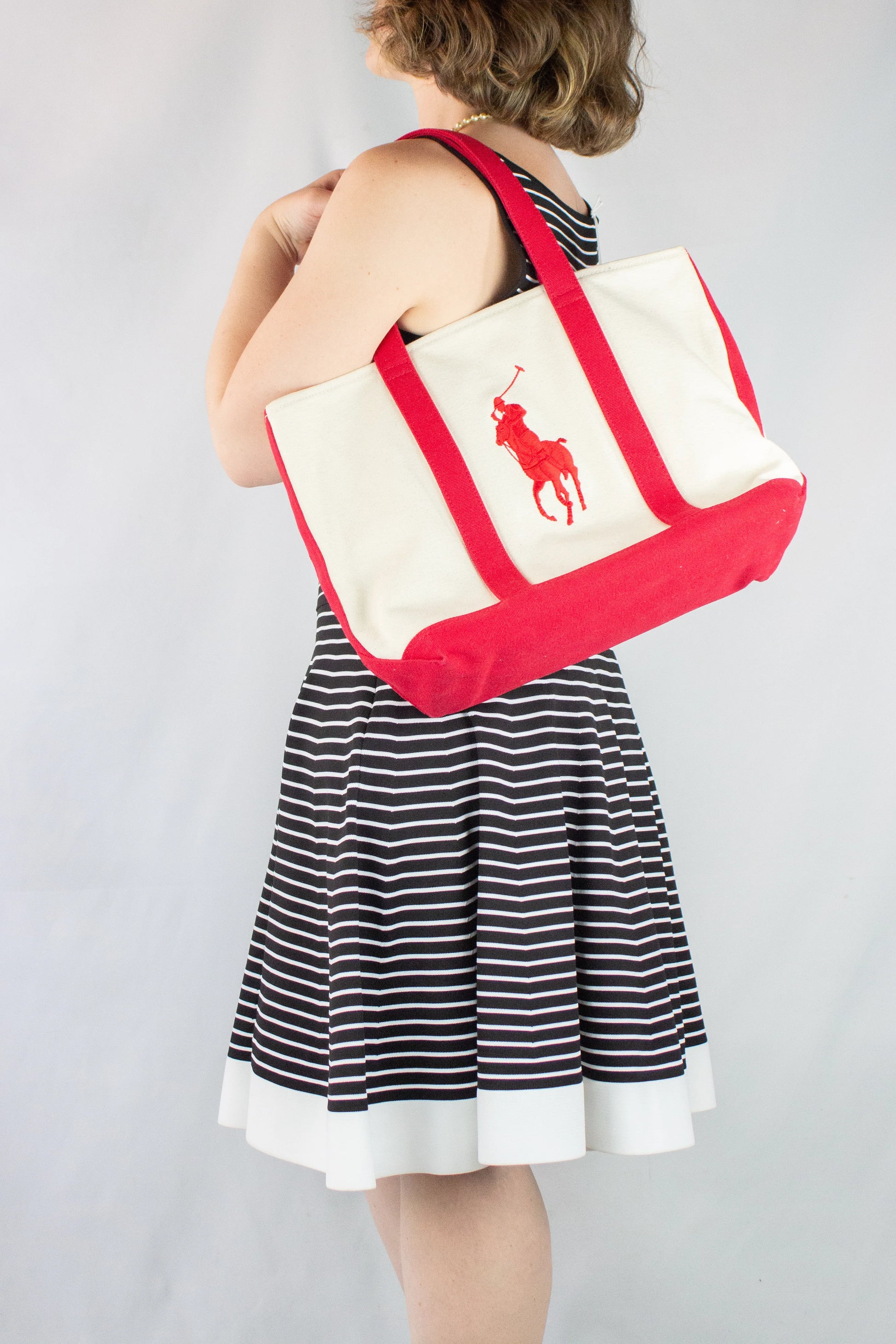 Canvas logo handbag