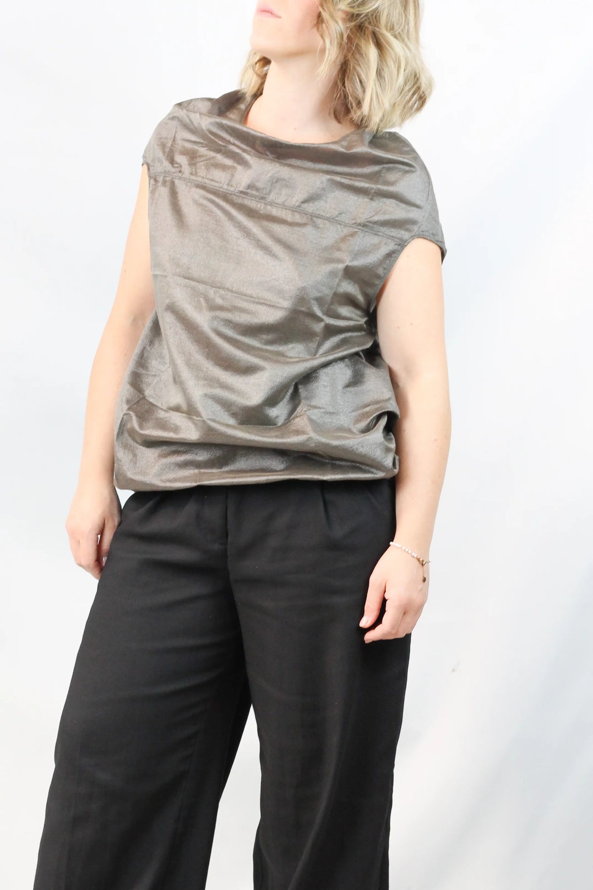 Coulisse Bottom Silk Metallic Draped Top