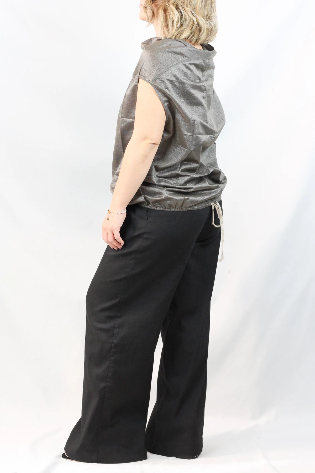Coulisse Bottom Silk Metallic Draped Top