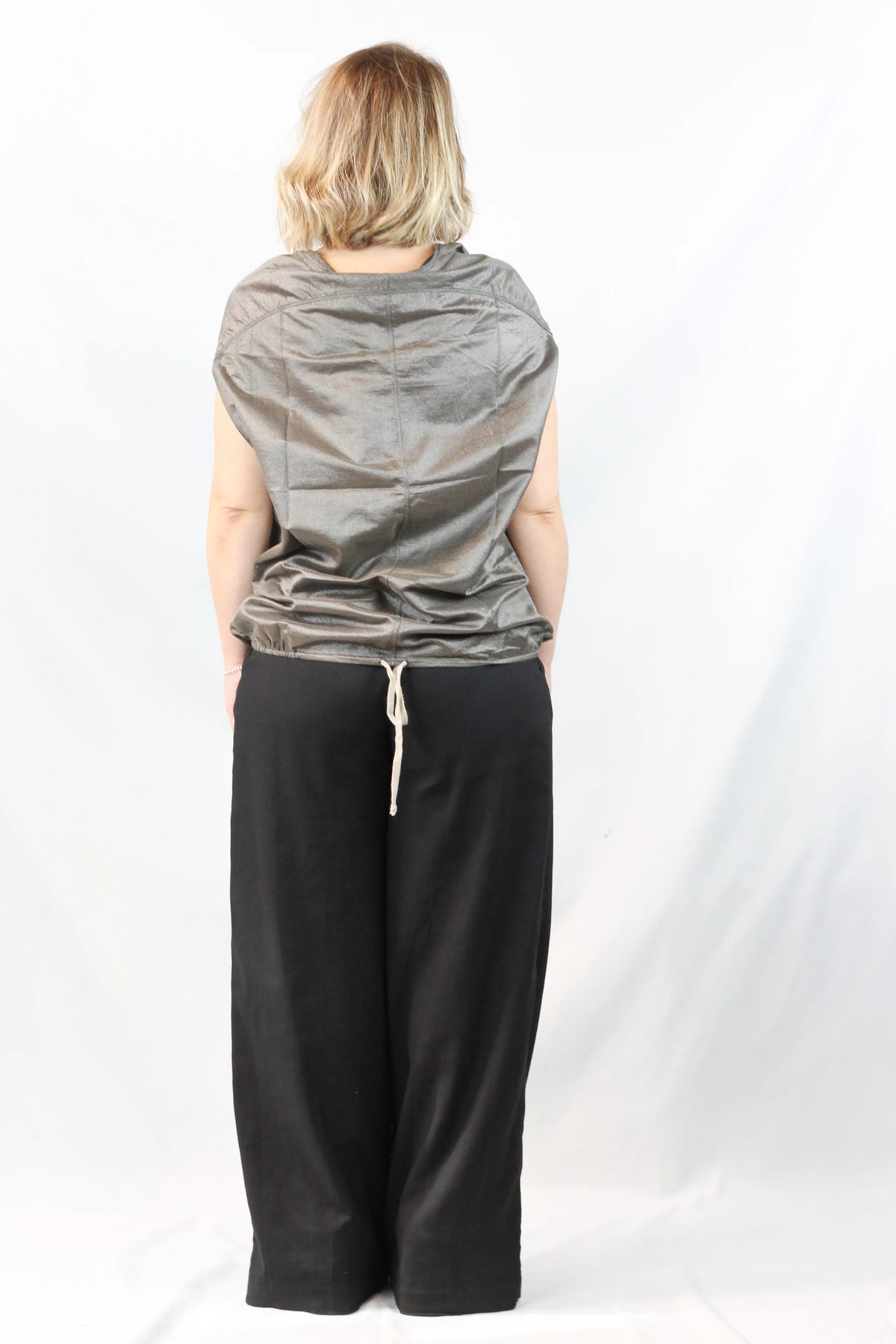 Coulisse Bottom Silk Metallic Draped Top