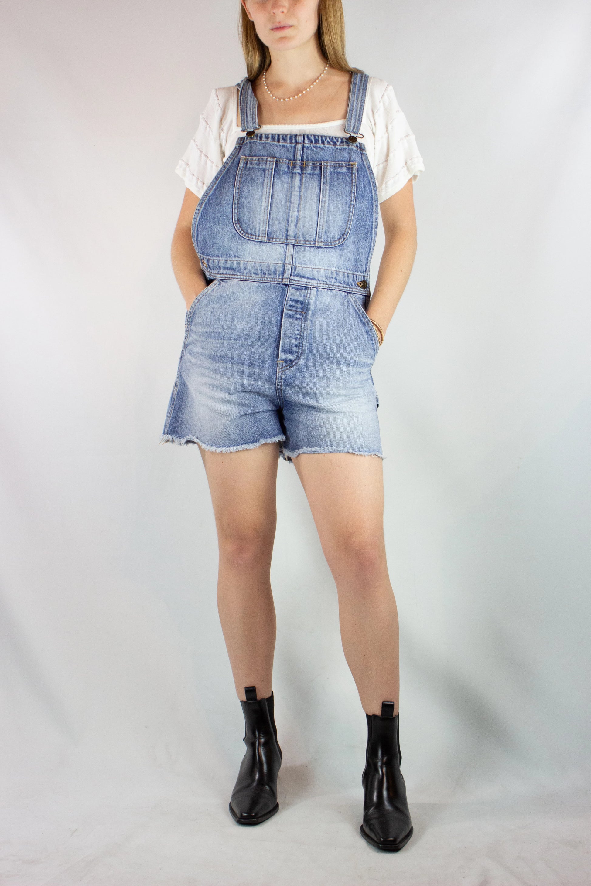 Denim Short Salopette with Front Pocket