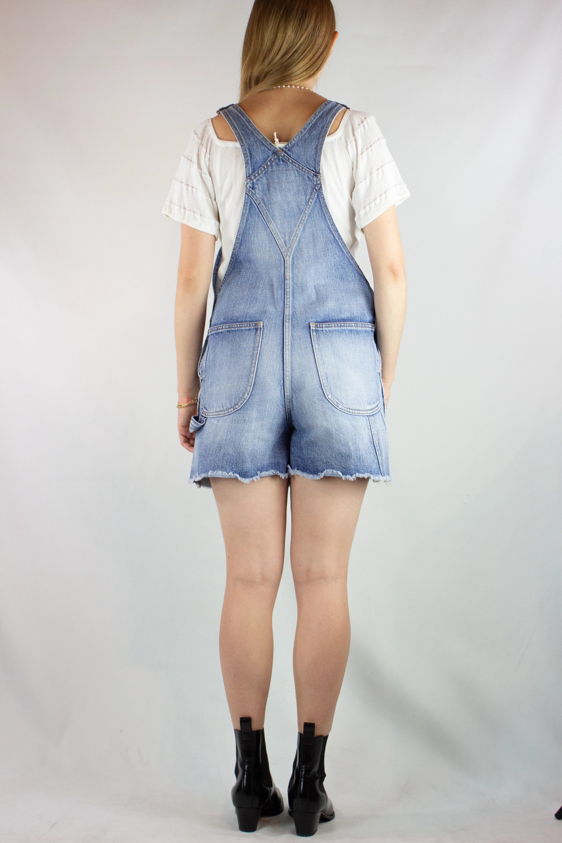 Denim Short Salopette with Front Pocket