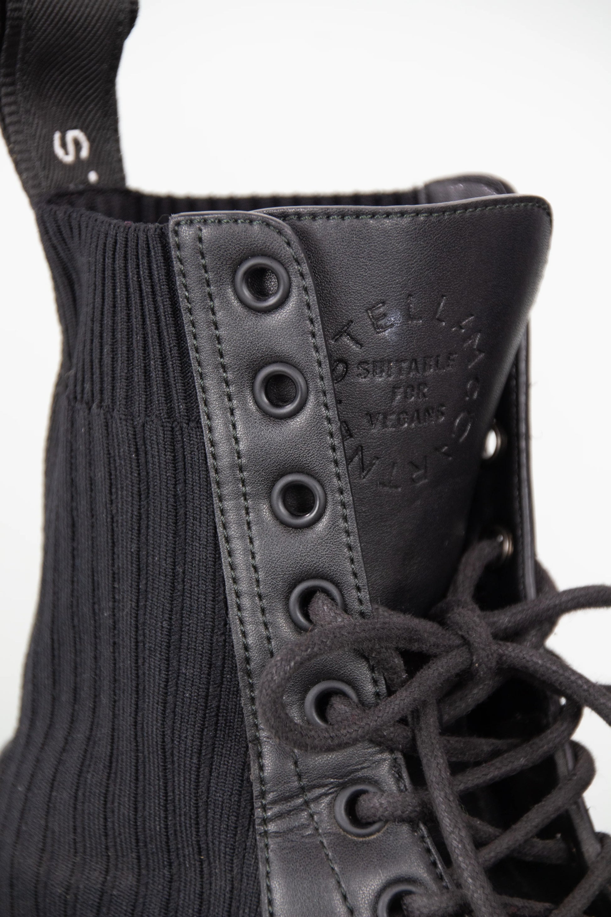 Black trace combat boots