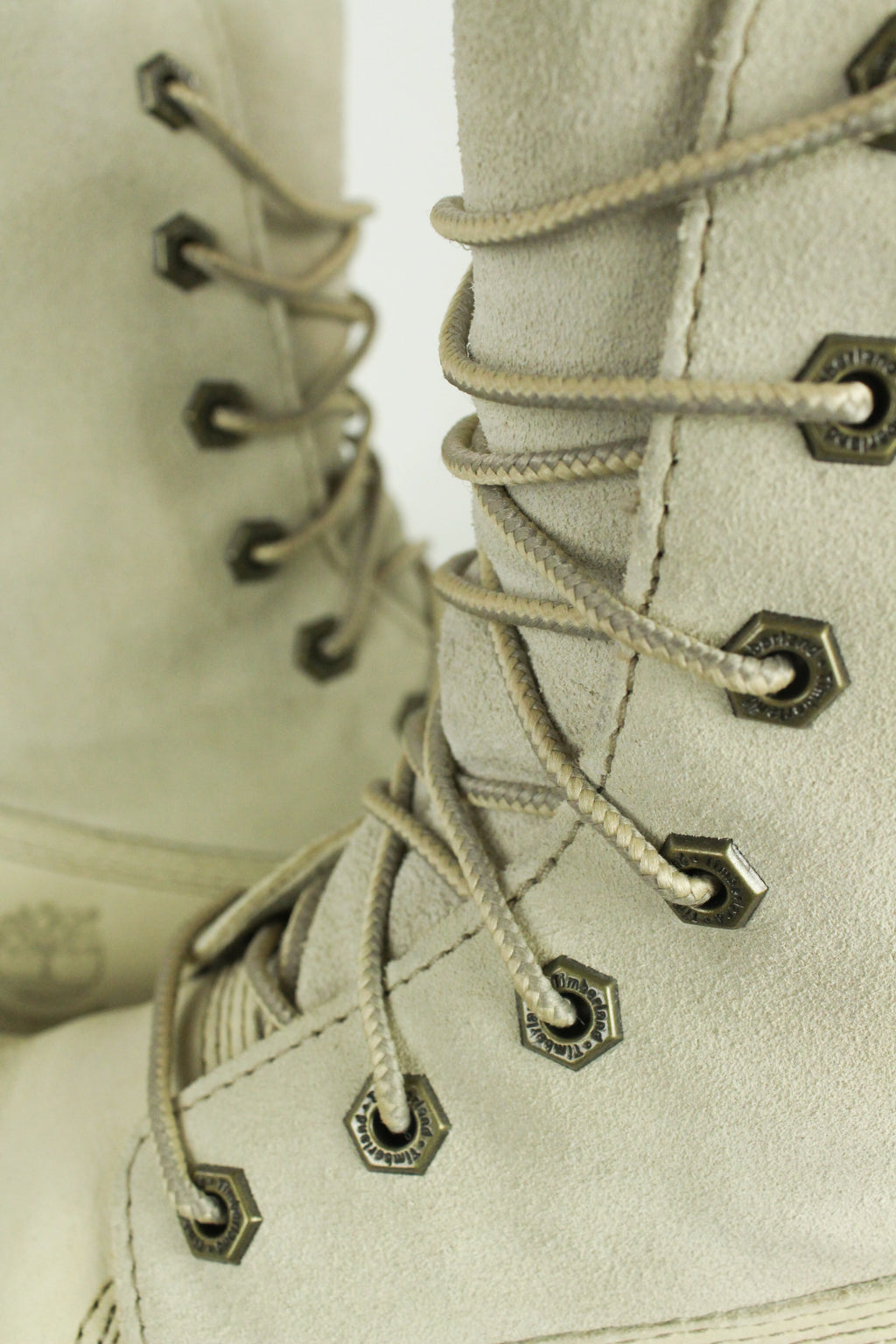 Cream Boots with Mouton lining