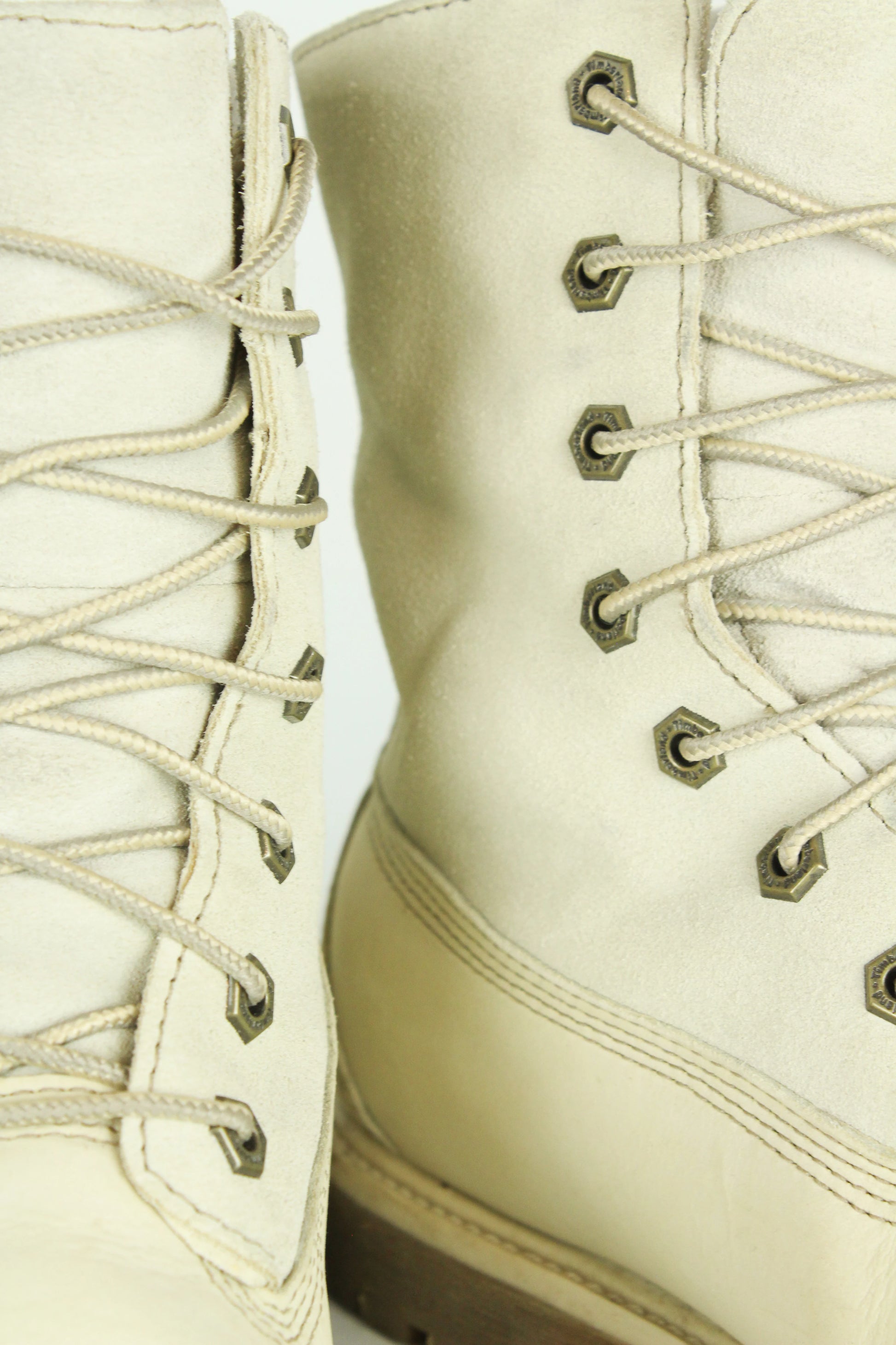 Cream Boots with Mouton lining