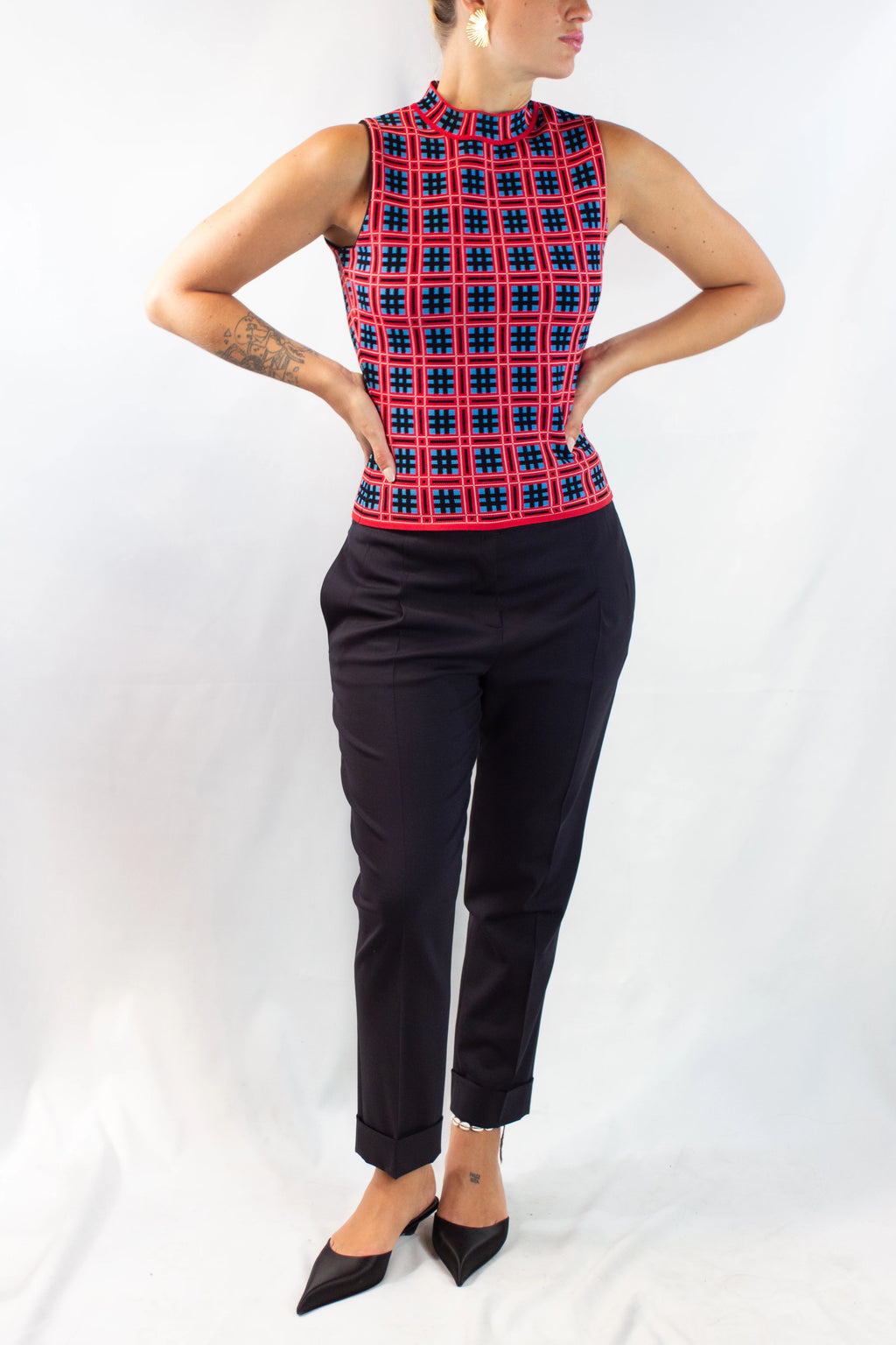 Sleeveless Top with Red and Blue Check Pattern SS2019