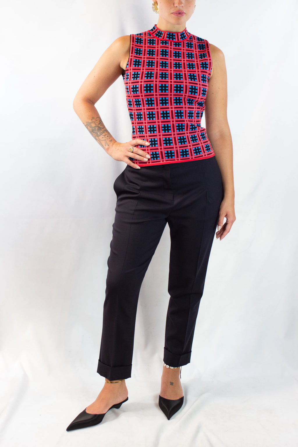 Sleeveless Top with Red and Blue Check Pattern SS2019