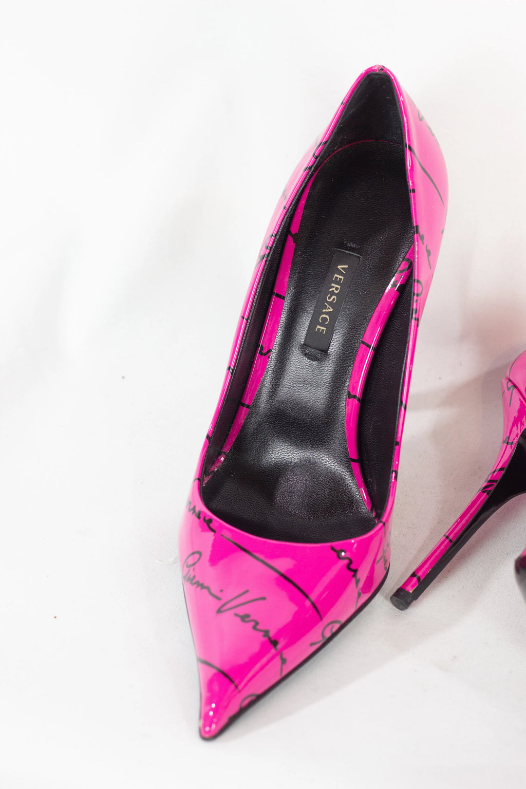 Fuchsia Patent Pumps with Gianni Versace Signature Print