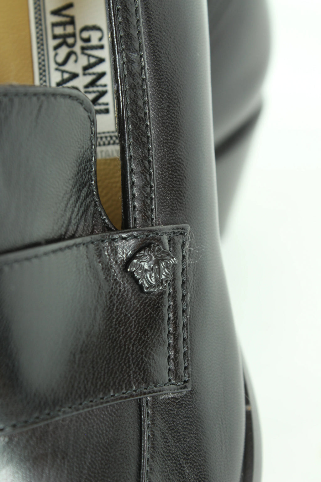 Vintage black loafers