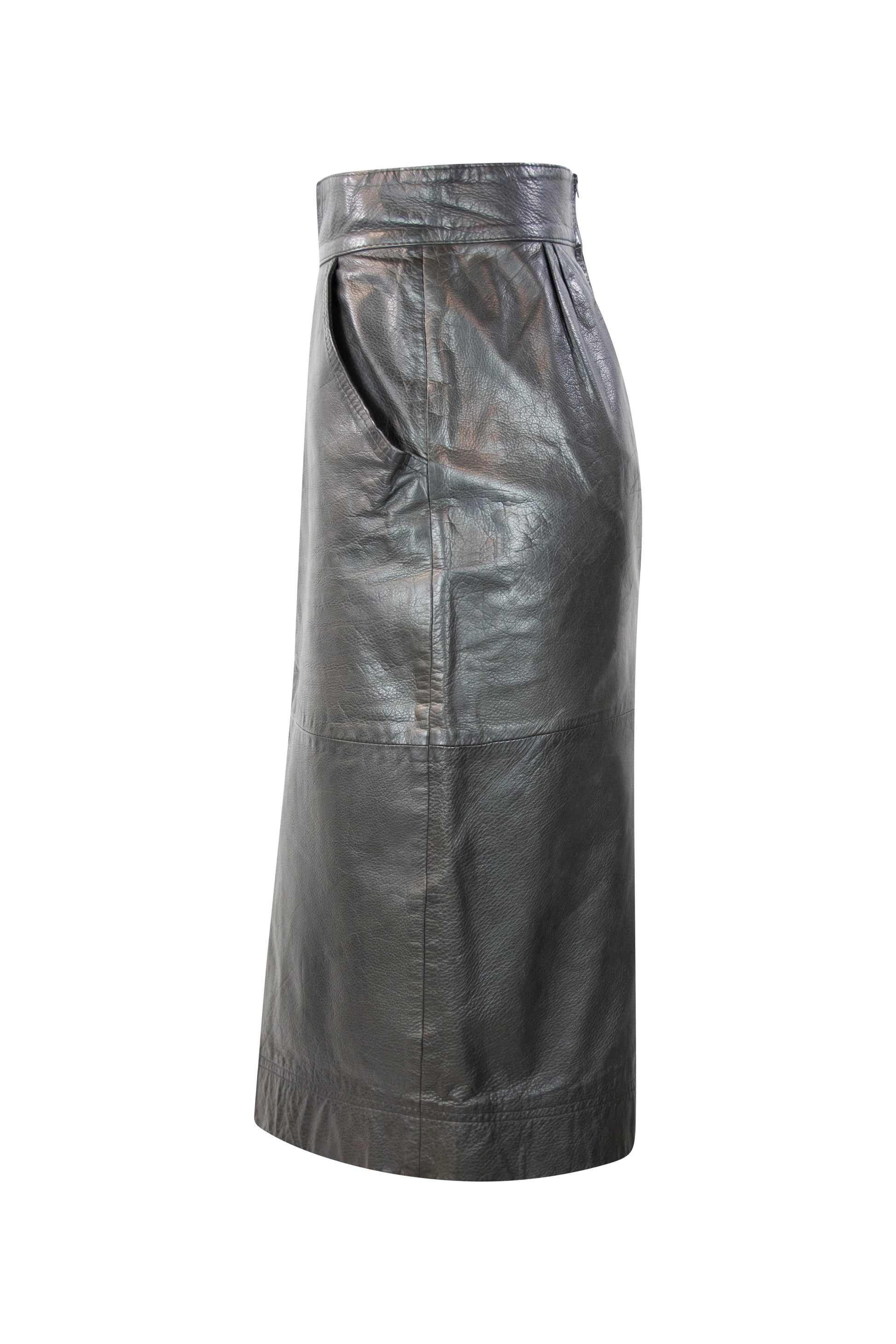 Black leather pencil skirt with back slit
