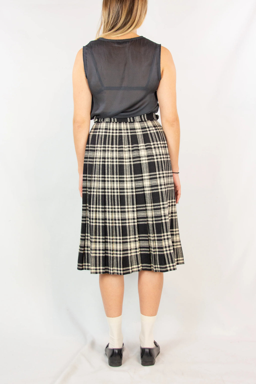Black and white kilt