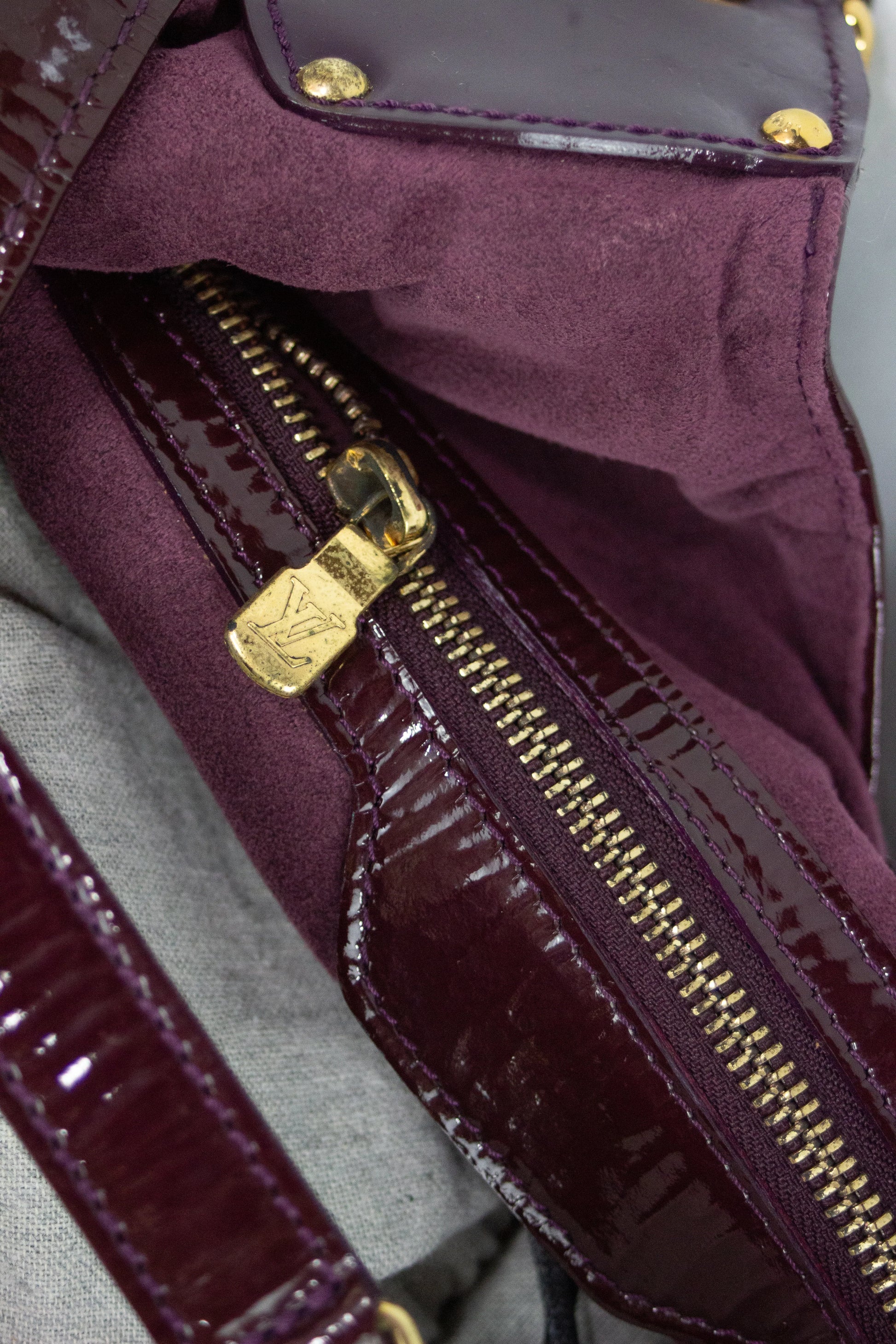 Patent leather Mahina