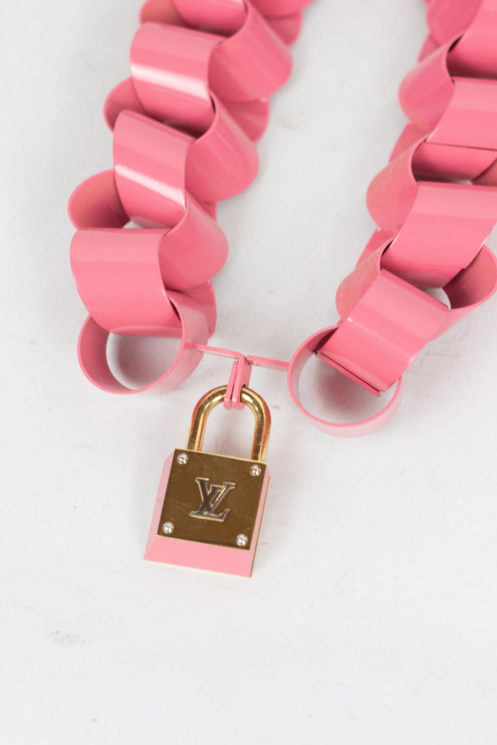 Pink Metal Chain Necklace with Front Locket FW2009