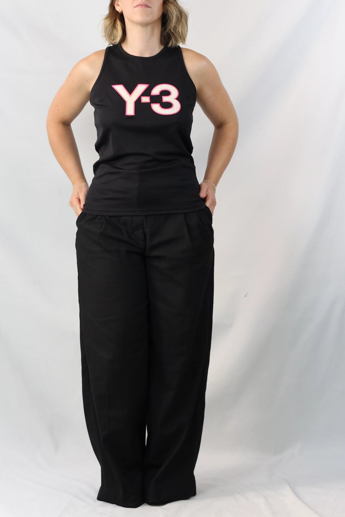 Logo Tank Top in Black